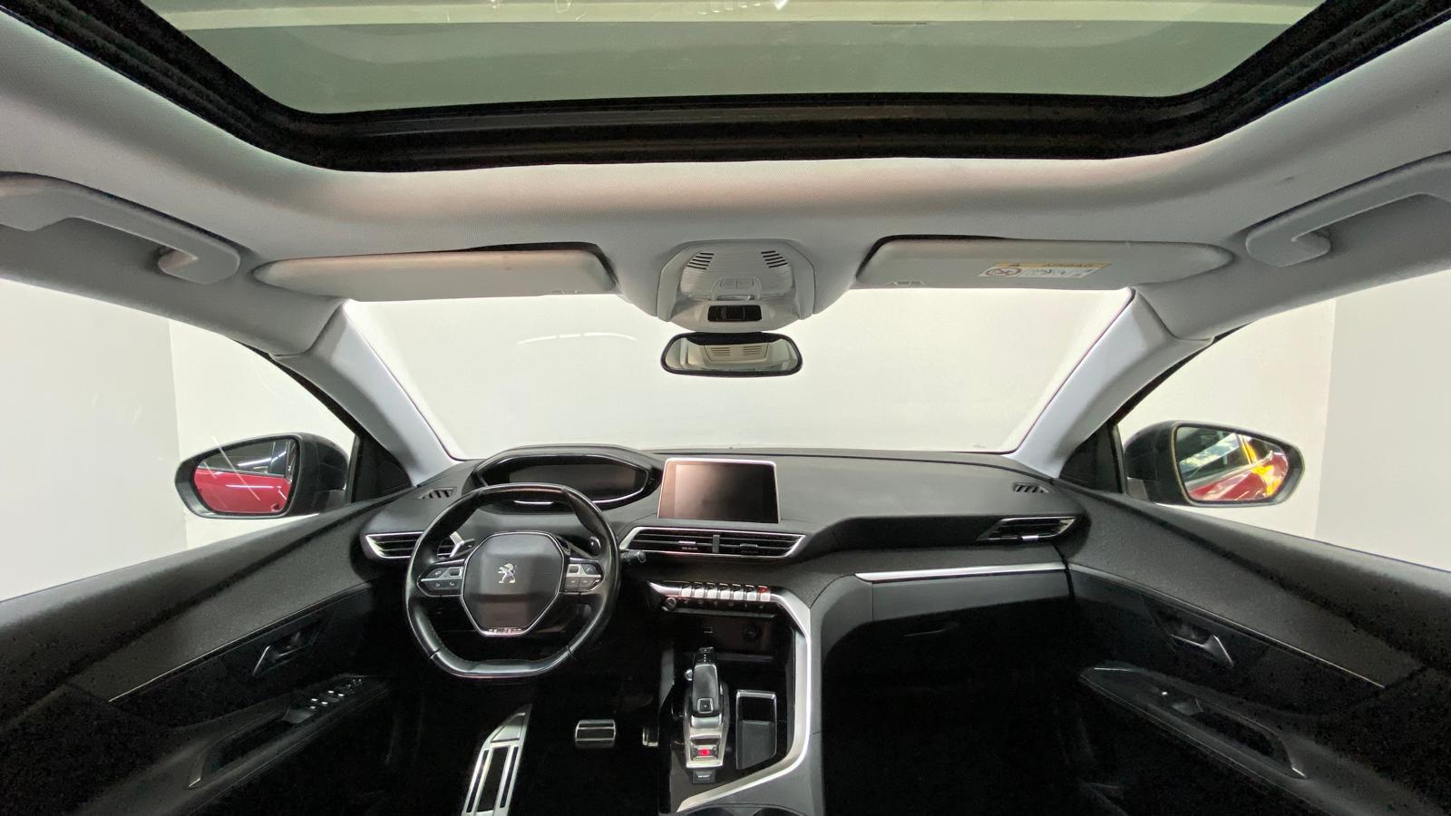 PEUGEOT 3008 7